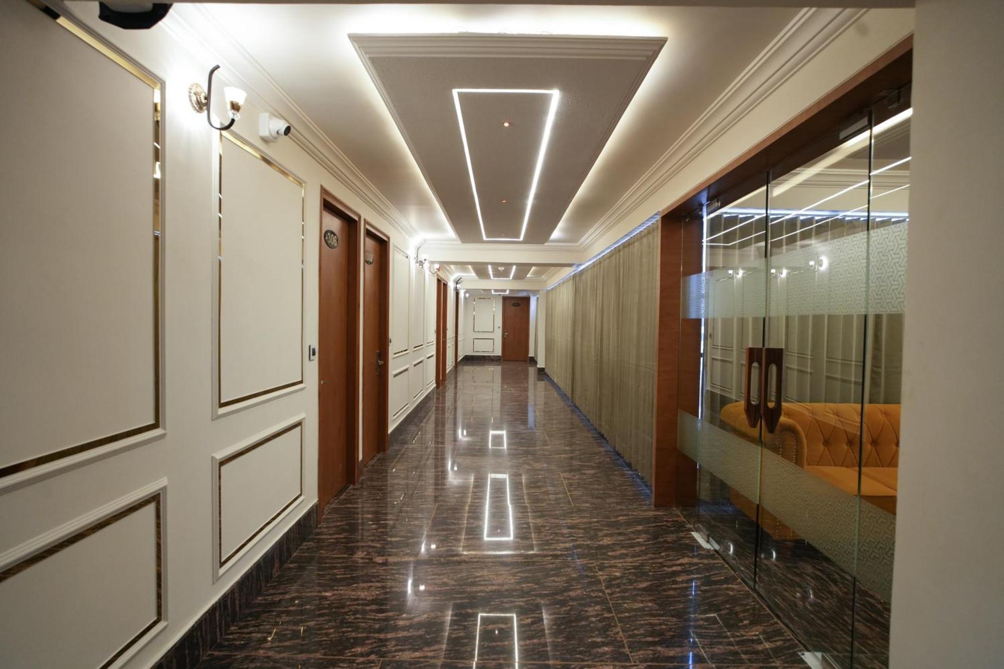 Rds Hotel Ahmedabad Esterno foto
